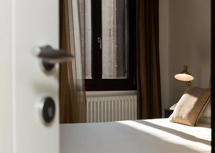 Veronica&maison Laguna