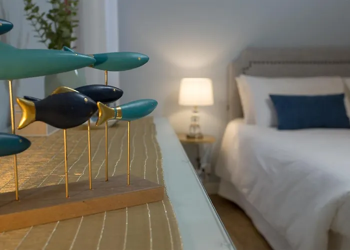 Veronica & Maison Laguna 公寓 *