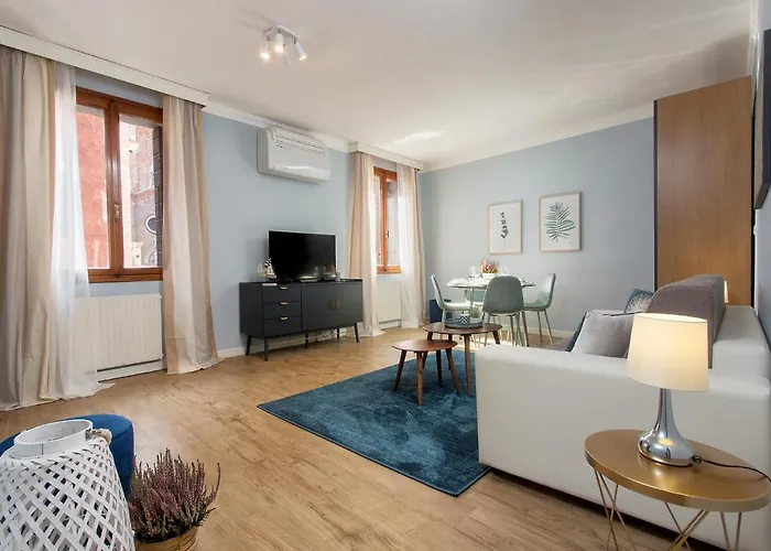 Veronica & Maison Laguna * البندقية