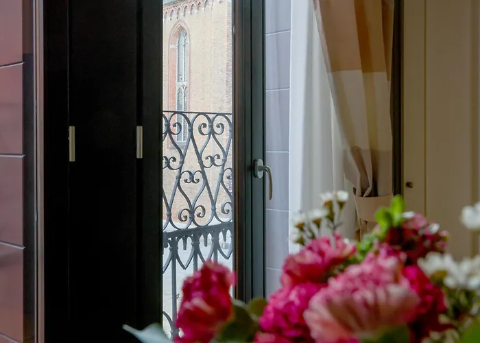 Veronica & Maison Laguna 公寓