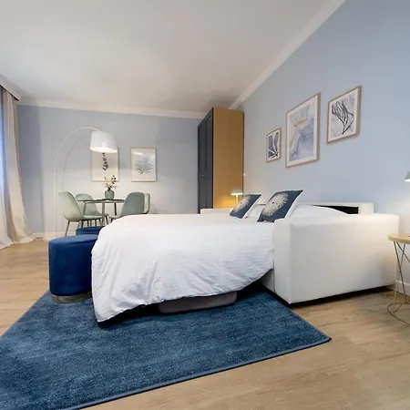 Veronica & Maison Laguna Apartman *