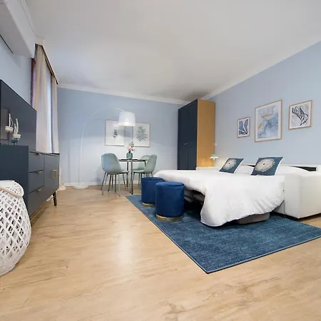 Veronica & Maison Laguna * Velence