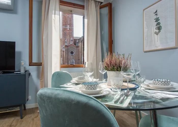 Апартаменты Veronica & Maison Laguna *