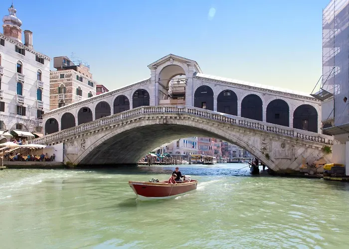 Апартаменты Veronica & Maison Laguna *