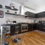 Veronica & Maison Laguna Apartman Velence
