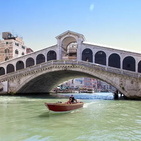 公寓 Veronica & Maison Laguna *